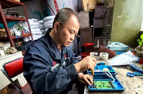 99f6e5879ccd499598bcfc683c13480b.jpg 99f6e5879ccd499598bcfc683c13480b.jpg